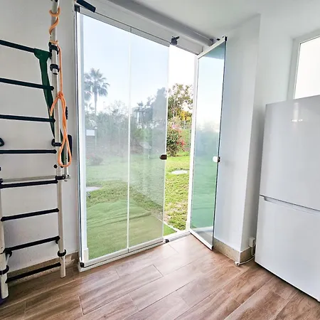 Pass The Keys Spacious 4-Bed Home With Bbq Ferienhaus