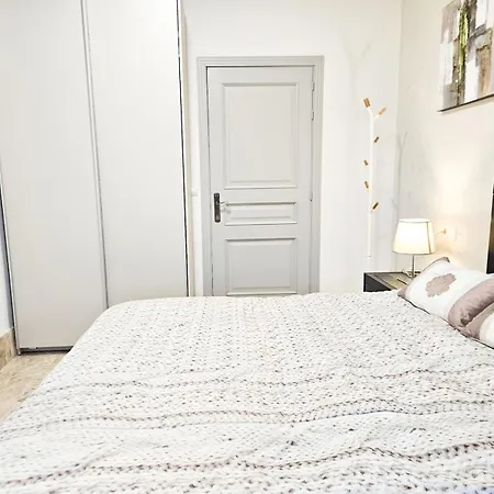 Pass The Keys Spacious 4-Bed Home With Bbq Ferienhaus