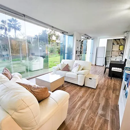 Pass The Keys Spacious 4-Bed Home With Bbq Ferienhaus Marbella